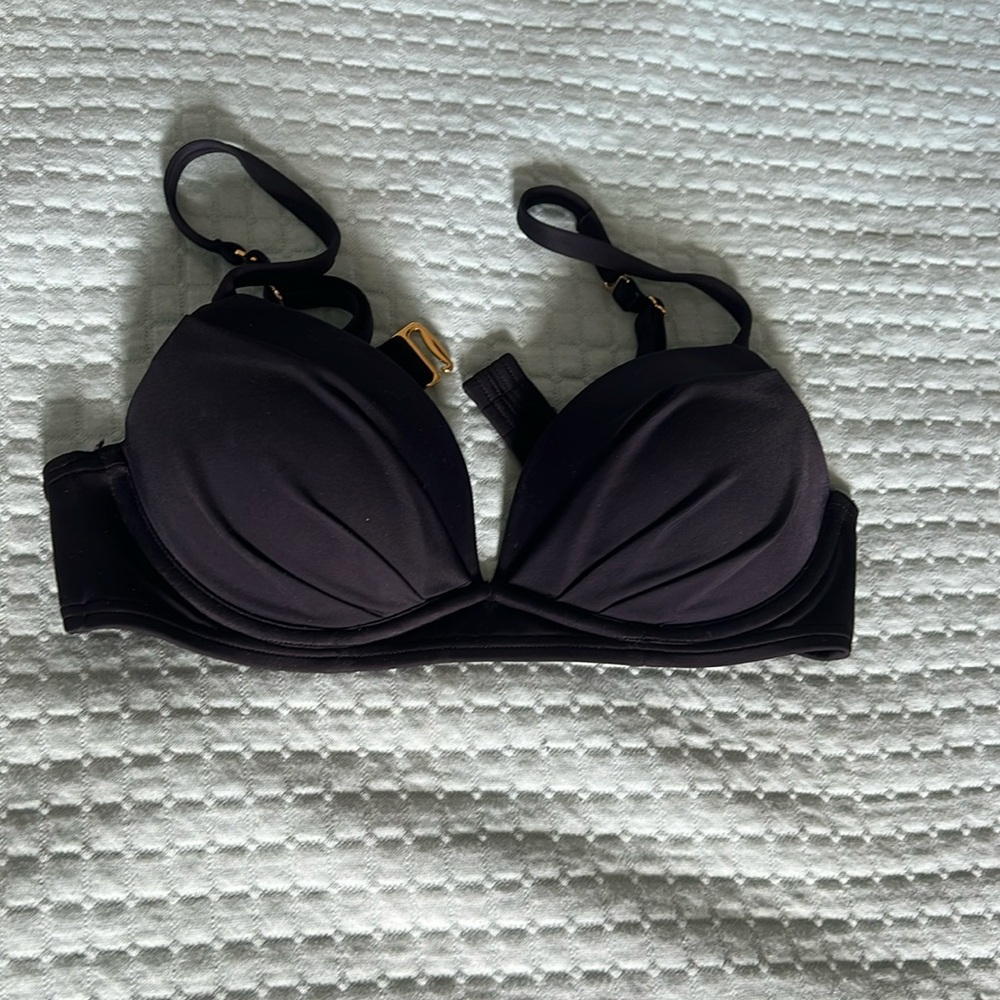 Victoria’s Secret swimsuit top
